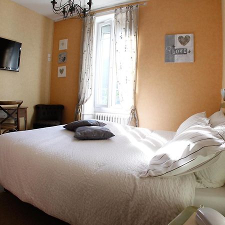 Hotel Gambetta Lons-le-Saunier Exterior photo
