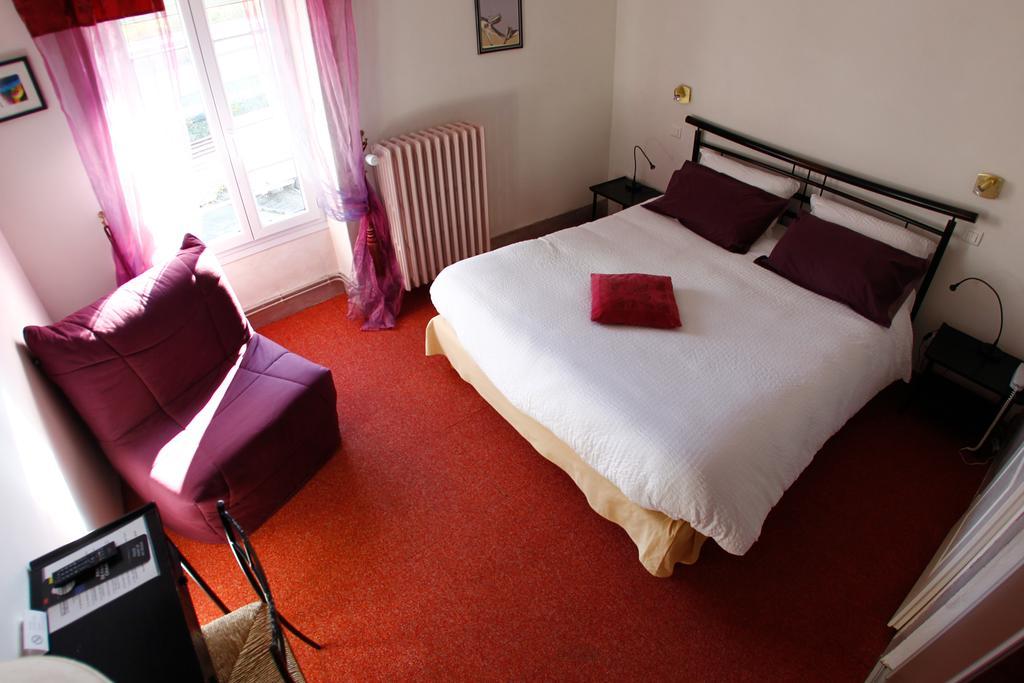 Hotel Gambetta Lons-le-Saunier Exterior photo
